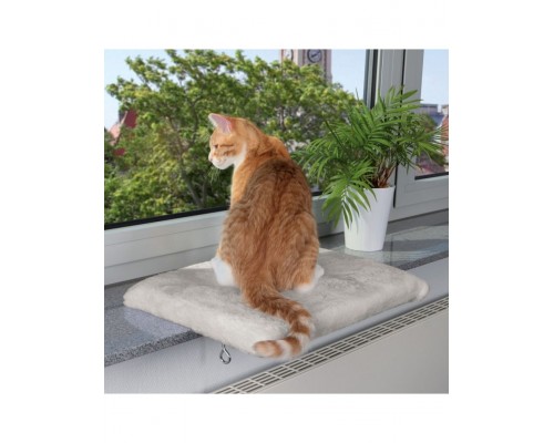 Лежак для кошки на подоконник