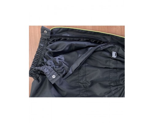 Дождевик на кобеля из мембранной ткани на гладком подкладе без утеплителя